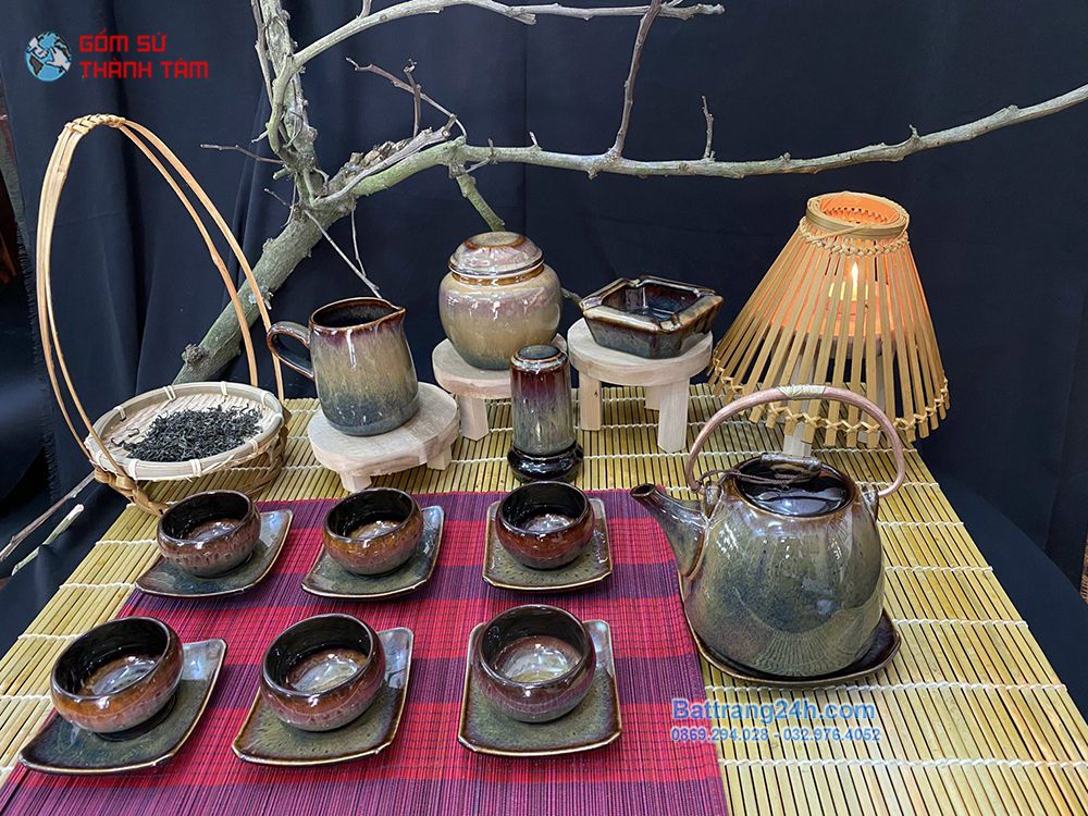 Địa chỉ mua bộ ấm trà dáng siêu men hỏa biến gốm Bát Tràng đẳng cấp, sang trọng