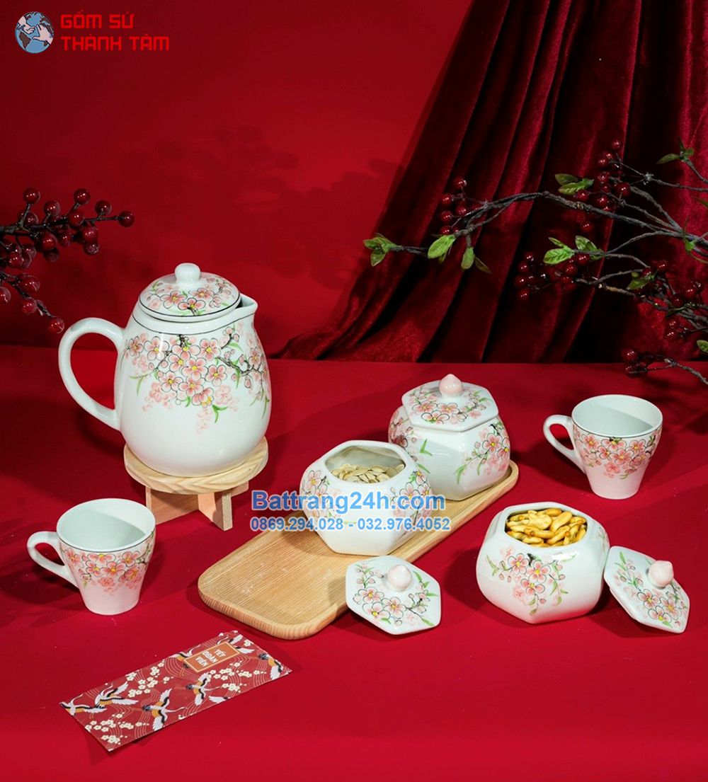 Mua bộ khay mứt 3 hũ vẽ tay hoa văn tỉ mỉ làm quà tặng ngày tết ý nghĩa, đẹp mắt
