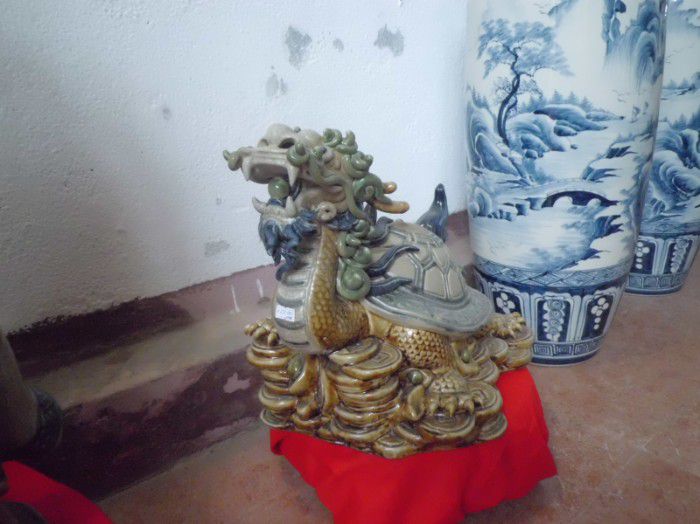 Vật dụng phong thủy Tượng Long Quy bằng gốm Vật dụng phong thủy Tượng Long Quy bằng gốm