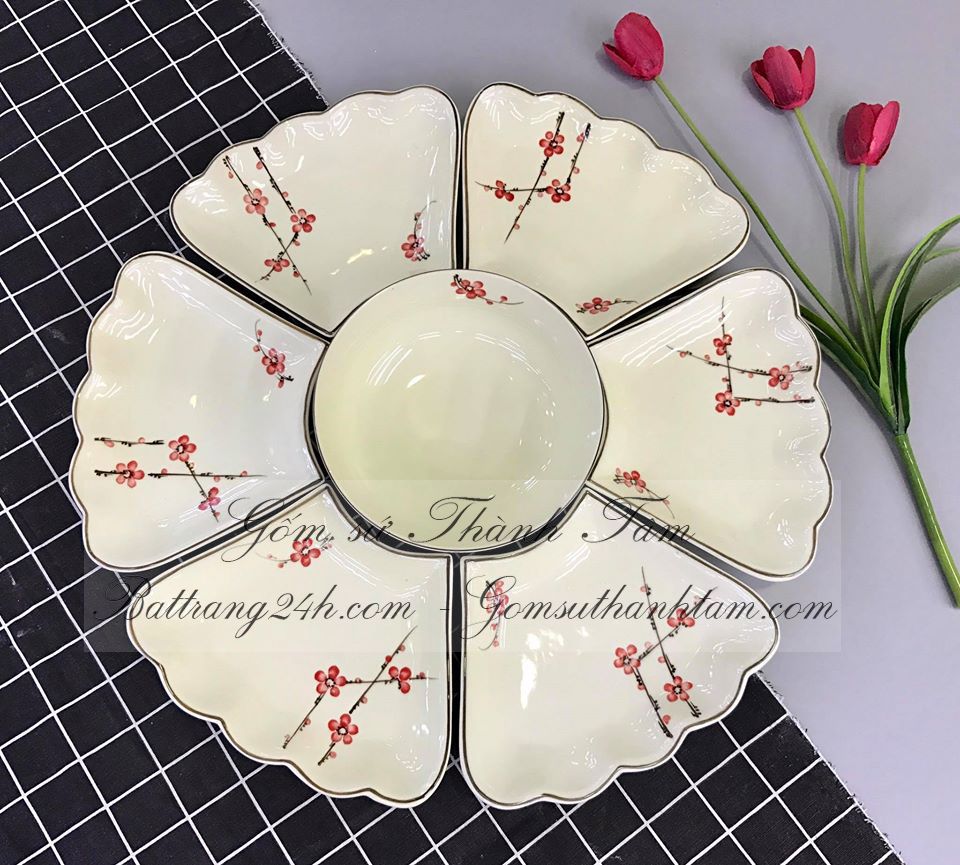 Bán bộ bát đĩa hoa văn mặt trời bằng gốm sứ giá rẻ cao cấp đầy đủ, bát sứ, đĩa sứ tô sứ chén sứ chất lượng hoa văn sen đỏ đẹp giá tận gốc rẻ nhất ở Hà Nội, Hồ Chí Minh giao toàn quốc