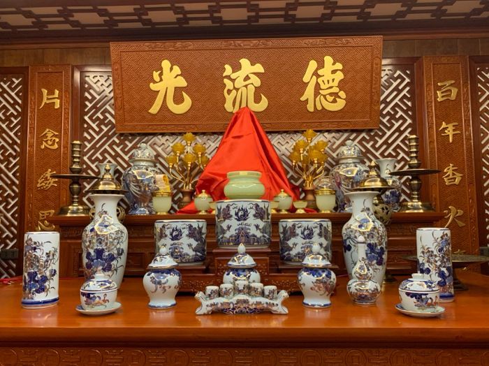 Top 3 mẫu đồ thờ cúng trang nhã bạn không nên bỏ qua Top 3 mẫu đồ thờ cúng trang nhã bạn không nên bỏ qua