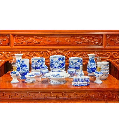 Bộ đồ thờ men Lam vẽ hoa Sen 3 bát hương cơ bản gốm Bát Tràng