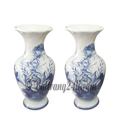 Lọ cắm hoa đặt trên bàn thờ vẽ hoa sen gốm sứ Bát Tràng giá rẻ
