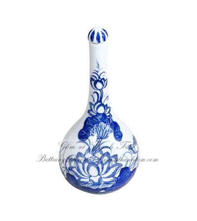 Nậm đựng rượu vẽ hoa sen cho bộ thờ cúng gốm Bát Tràng
